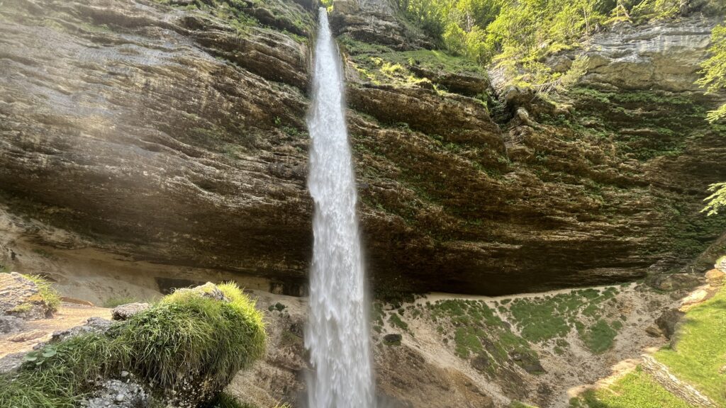 Slap Pericnik (cascade Pericnik), Alpes Juliennes, Slovénie