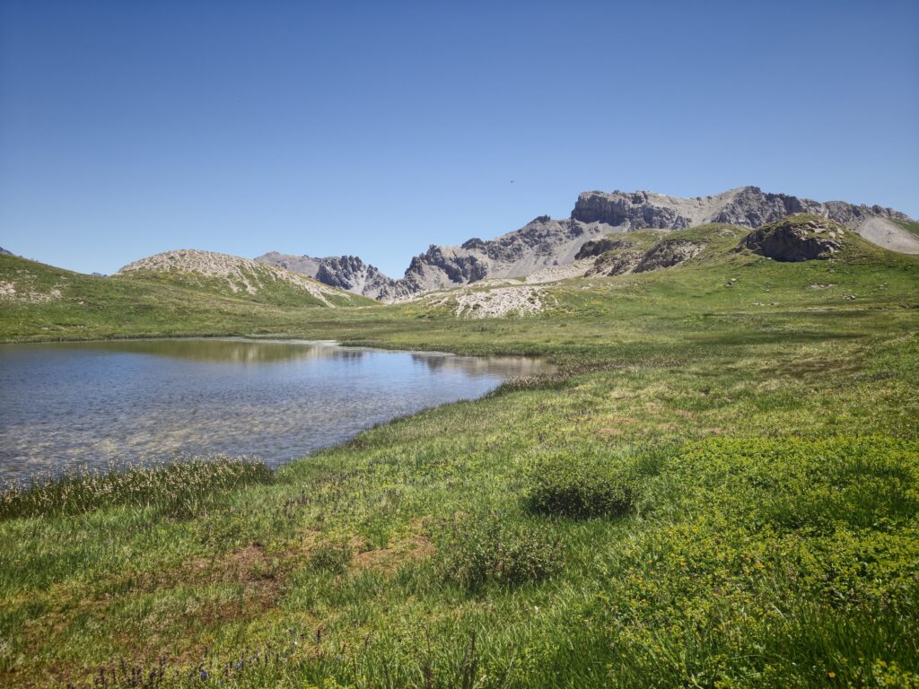 Chalets de Clapeyto et leurs lacs, Queyras